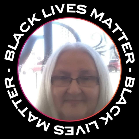 Poshmark profile picture for @forced